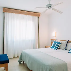 lemar-apartments.allmallorcahotels.com/